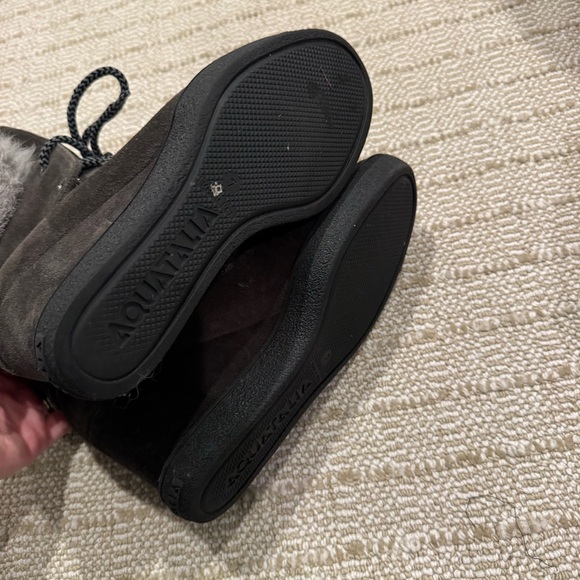 Like New! Aquatalia Cordelia High Wedge Boots with Fur Trim | Size 7 - Picture 5 of 7